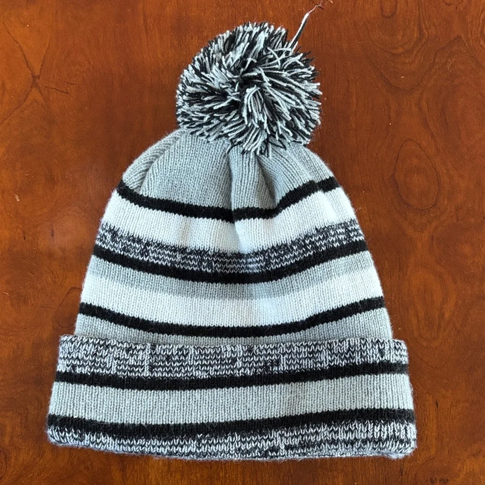 “Raiders” Gray and Black Pom-Pom Beanie.  EUC‎